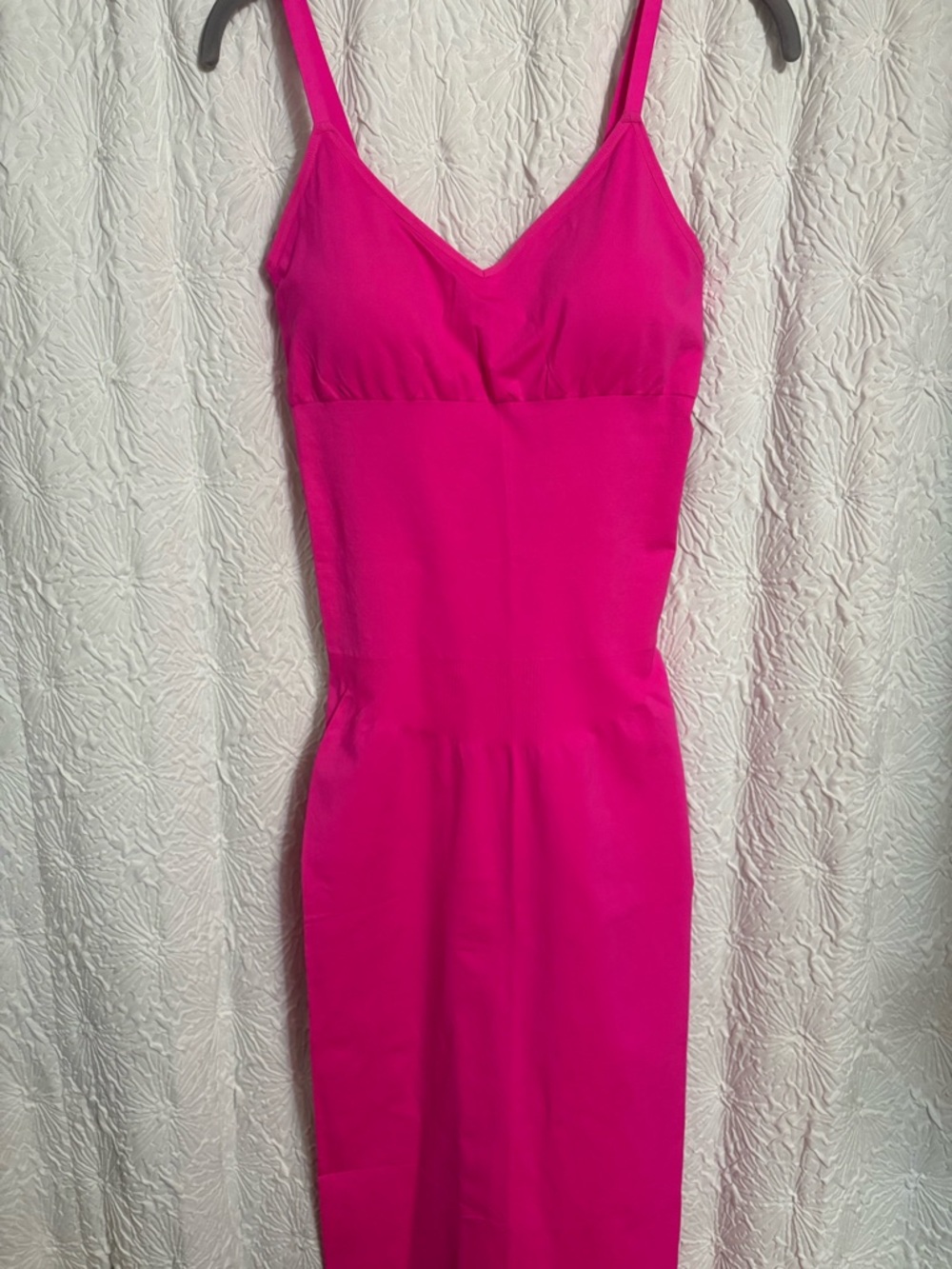 Fuchsia Sleeveless V-Neck Bodycon Dress